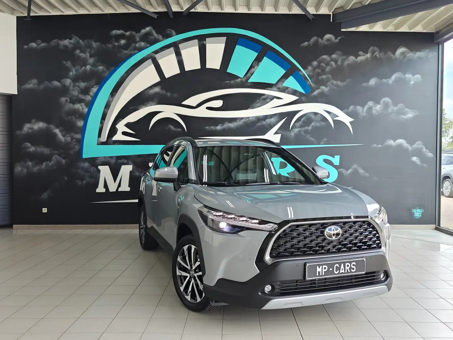 Toyota Corolla Cross 1.8 Hybrid 2WD STYLE 103KW Gris - 1