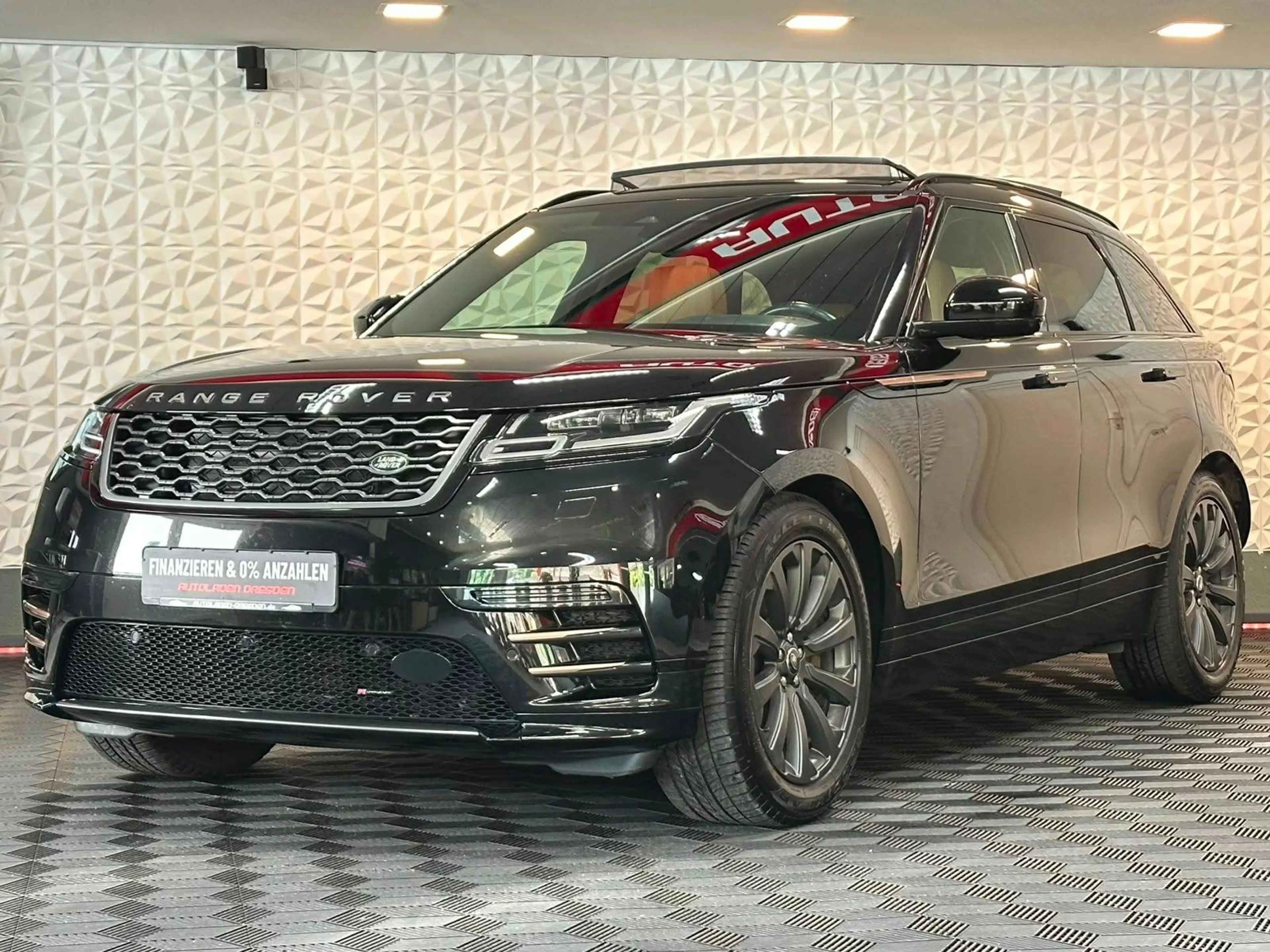 Land Rover Range Rover Velar D300 R DYNAMIC #MERIDIAN#LUFT — photo 4