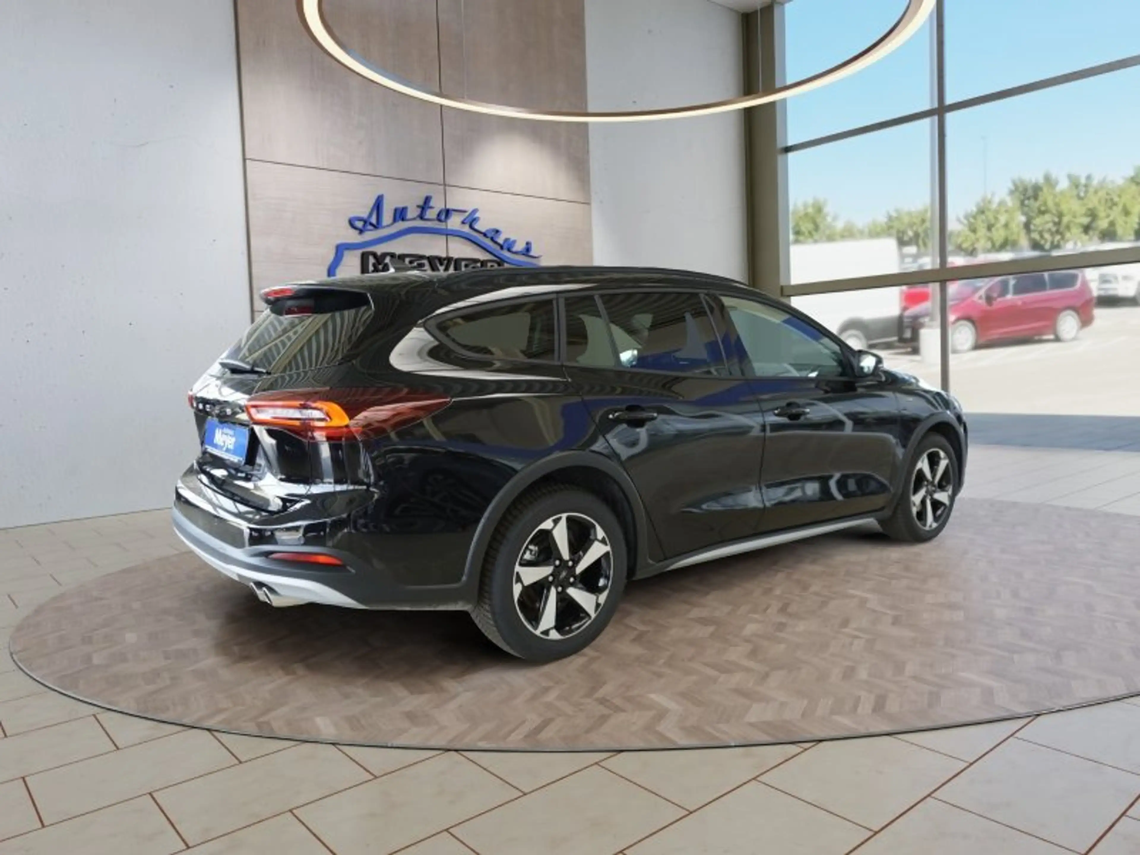 Ford Focus Active X 1,0 155PS aAHK/Navi/Kamera/Winterp. — photo 6