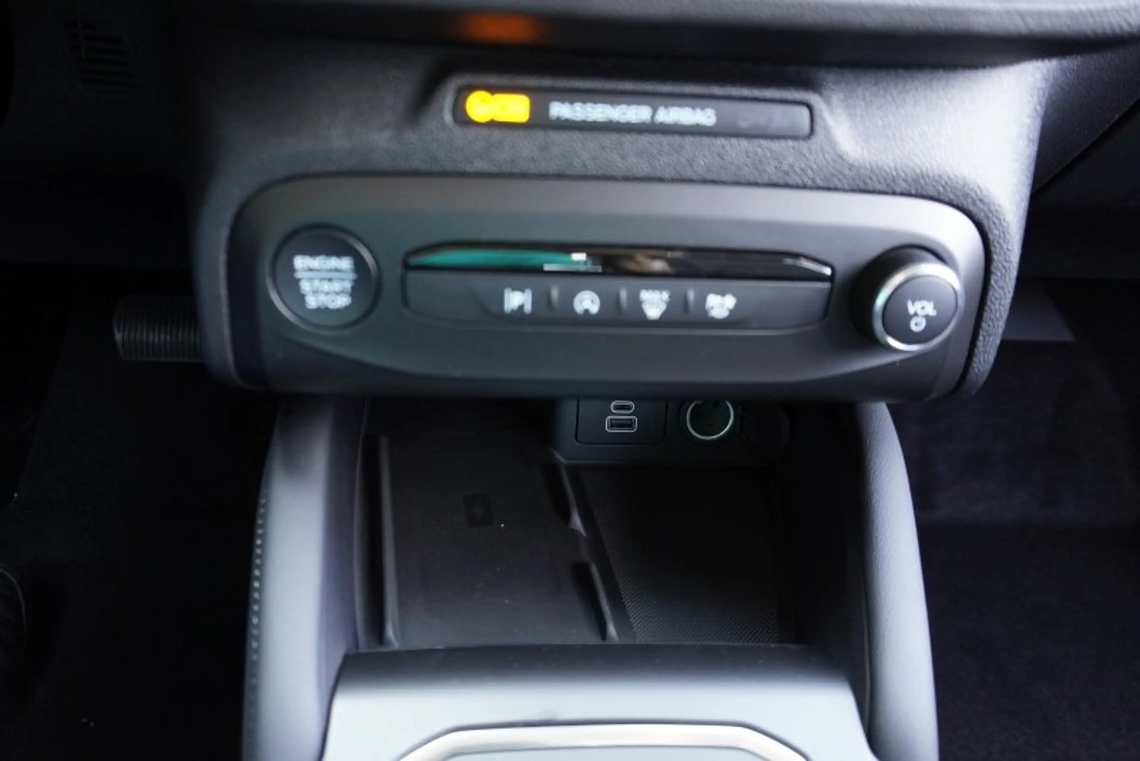 Ford Focus Active X 1,0 155PS aAHK/Navi/Kamera/Winterp. — photo 23