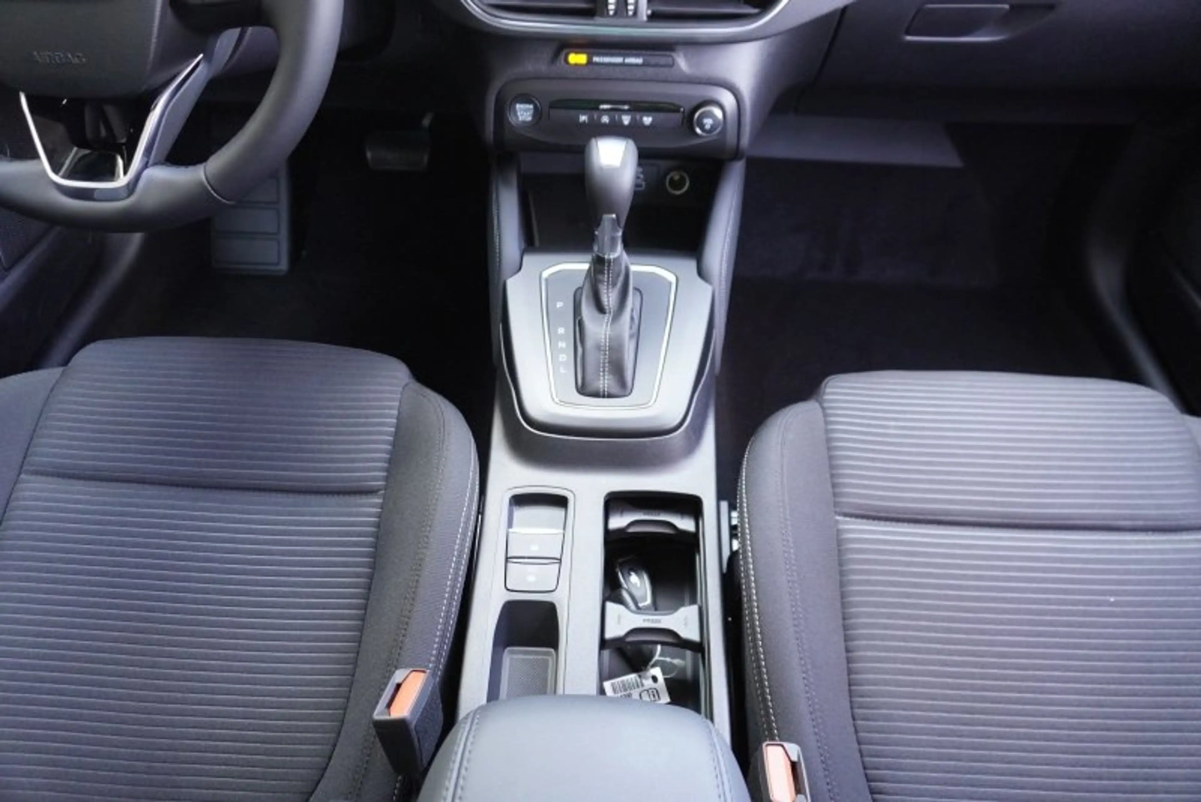 Ford Focus Active X 1,0 155PS aAHK/Navi/Kamera/Winterp. — photo 24