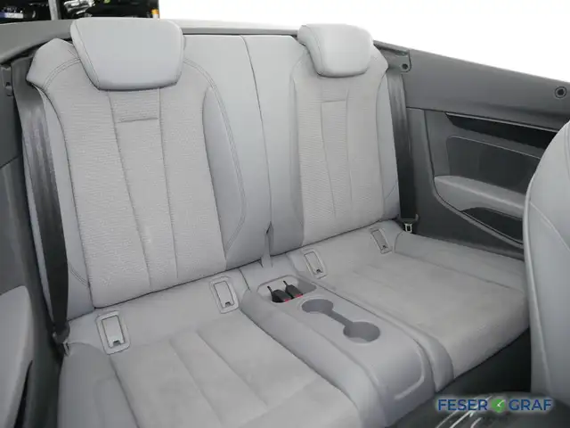 Audi A5 Cabriolet view 8