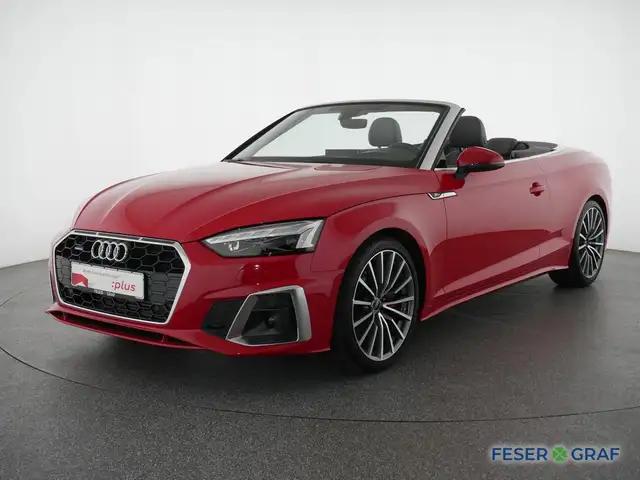 Audi A5 Cabriolet view 4