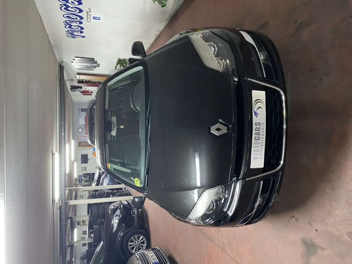 Renault Laguna 2.0dCi Dynamique TomTom Negro - 2