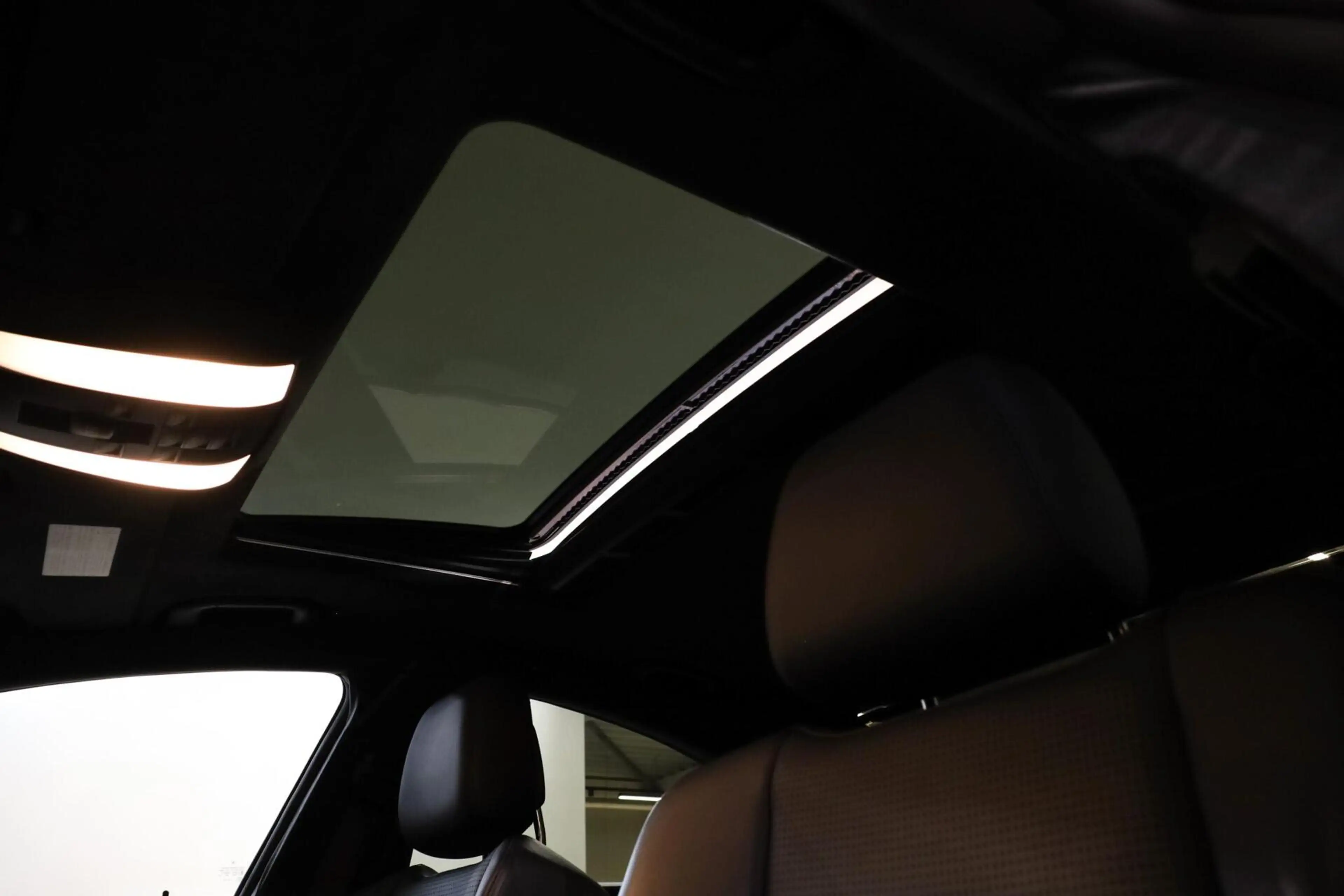Mercedes-Benz CLS 63 AMG — photo 17