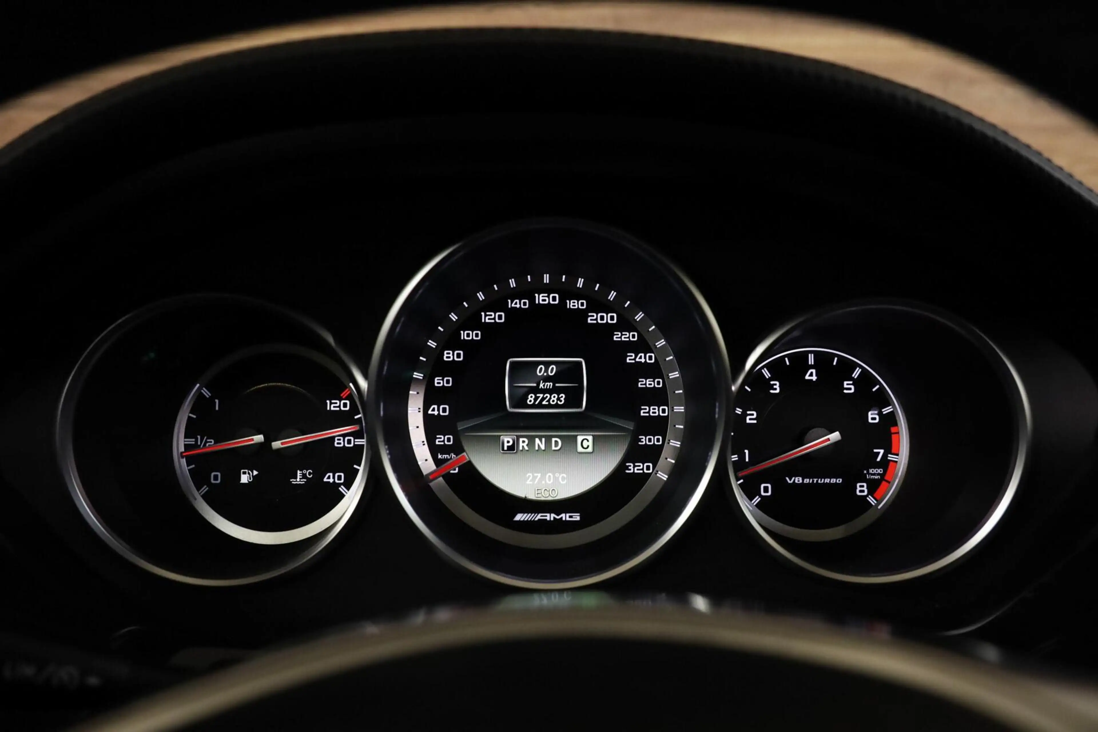 Mercedes-Benz CLS 63 AMG — photo 33