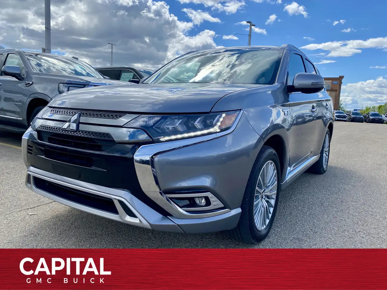 Mitsubishi Outlander снимка Mitsubishi Outlander