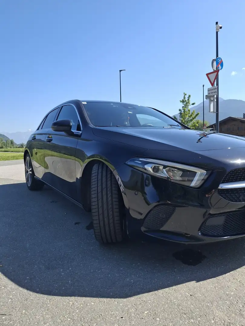 Mercedes-Benz A 200 Schwarz - 2