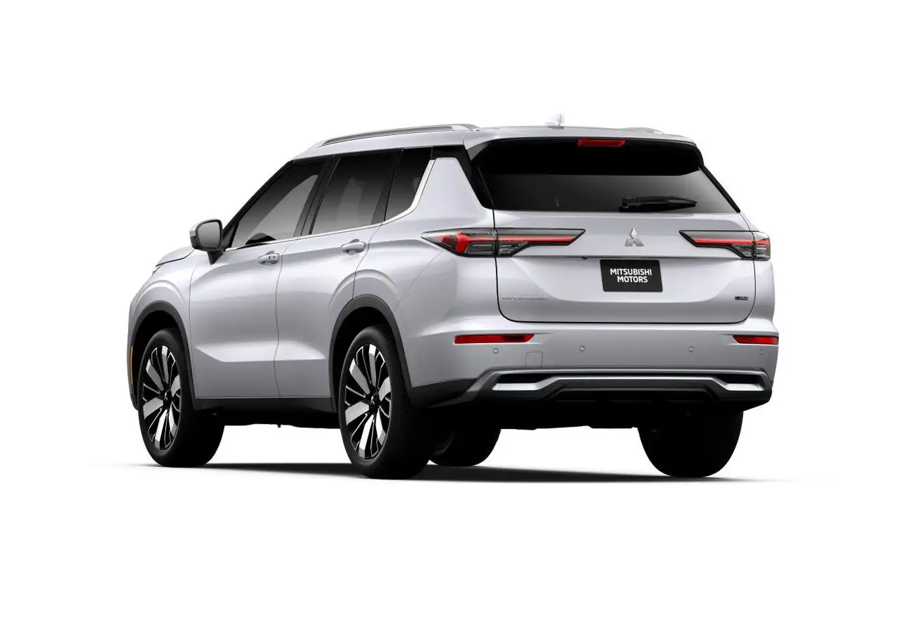 Mitsubishi Outlander снимка Mitsubishi Outlander