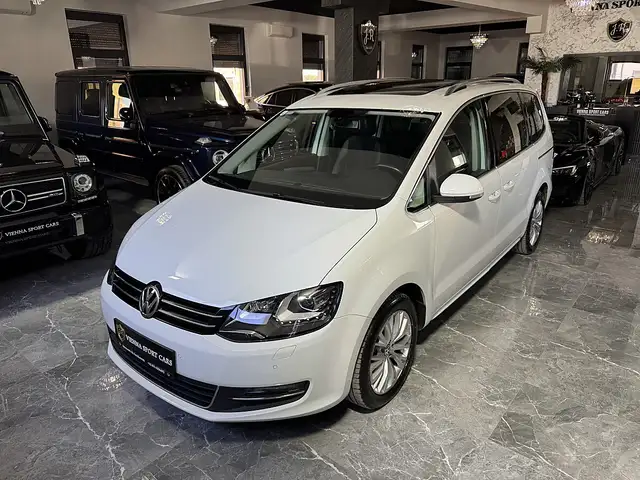 Volkswagen Sharan SKY 2,0 TDI DPF 4Motion*2.Besitz*Pano*Leder*AHK*