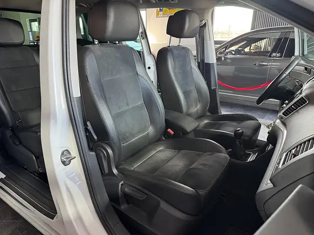 Volkswagen Sharan view 15