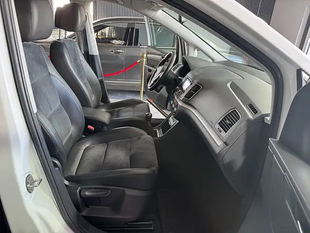 Volkswagen Sharan view 14