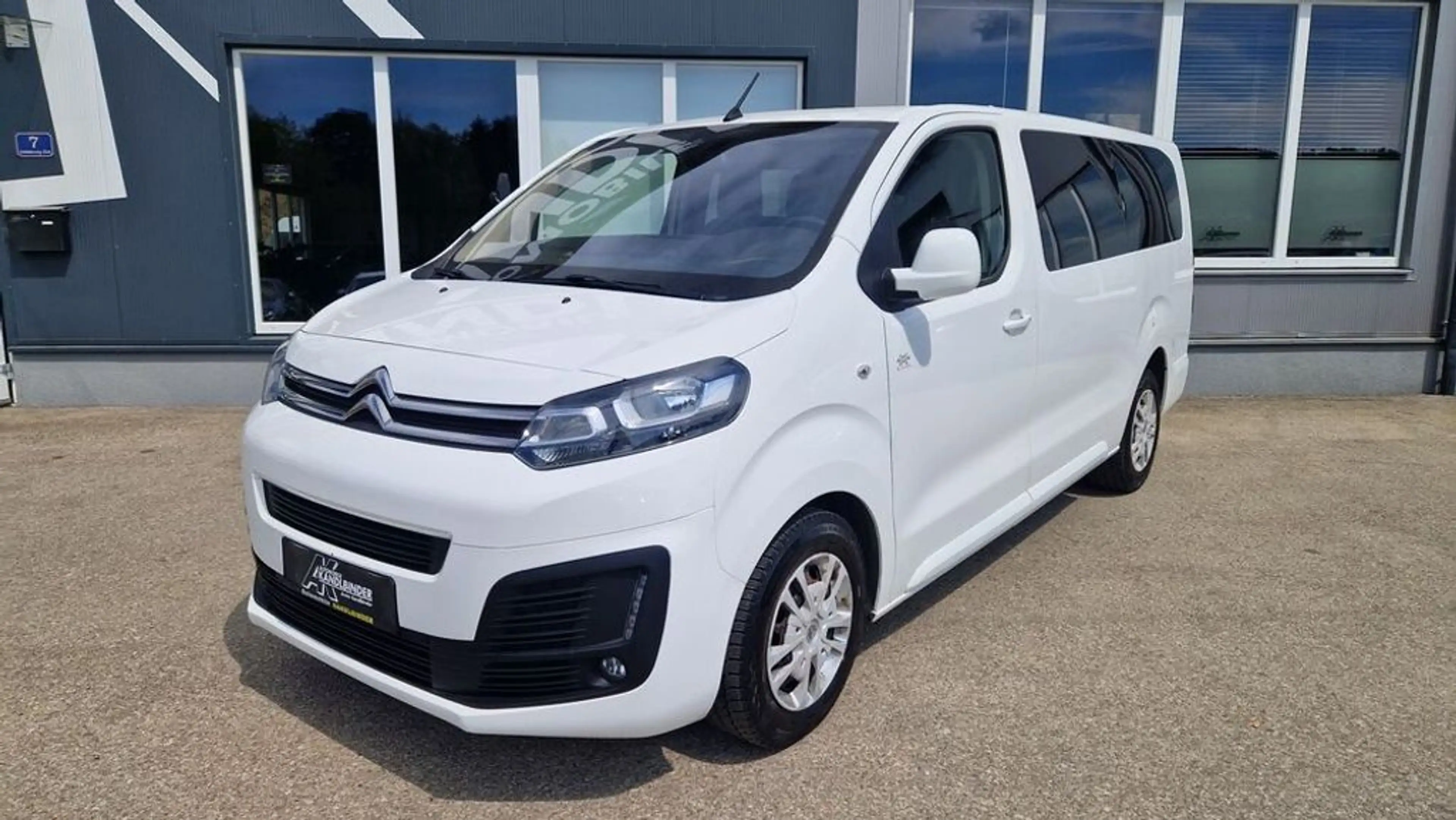Citroen Jumpy Tangl LR ''ALLRAD'' ''9-Sitzer''