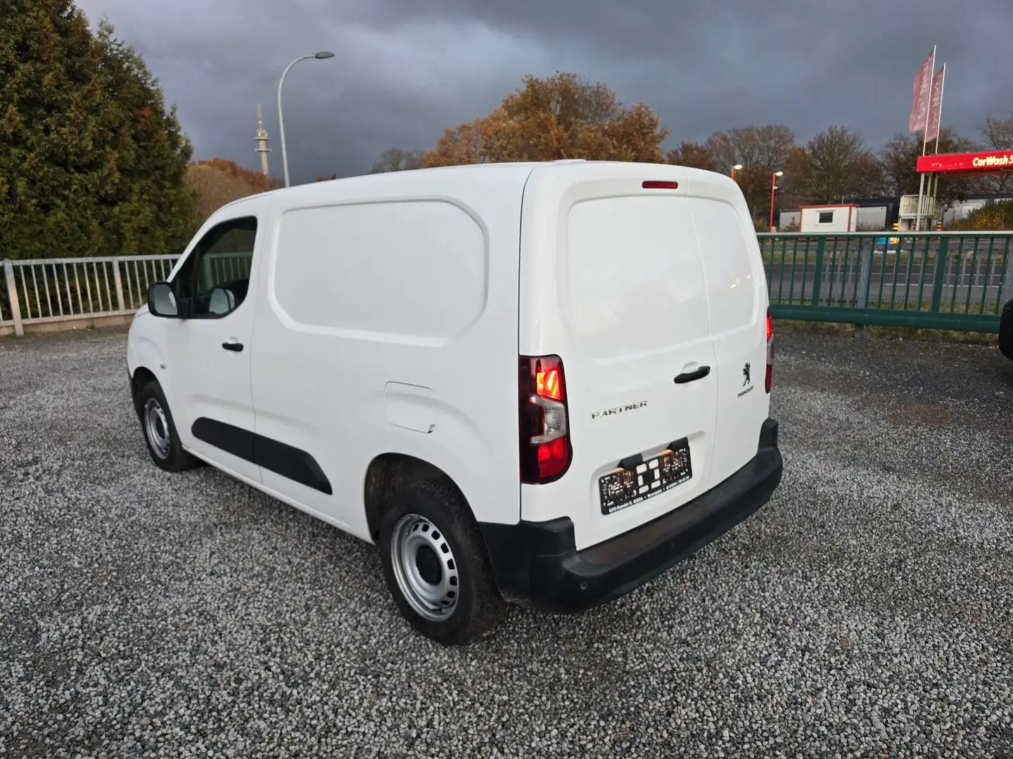 Peugeot Partner Premium L1 - 2