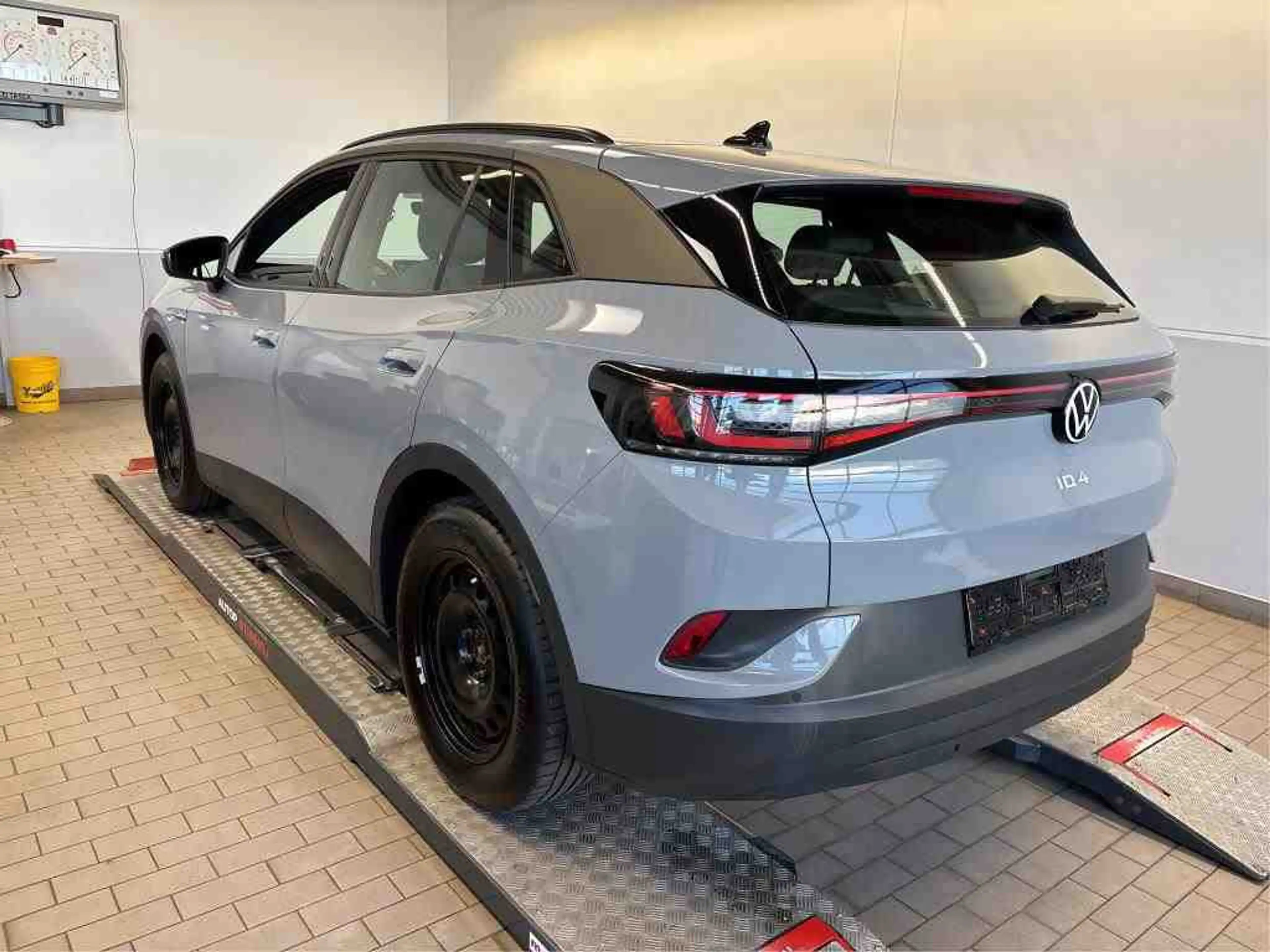 Volkswagen ID.4 Pure +CCS+AREA-VIEW+ACC+HUD+ASSISTS+LED+ — photo 5