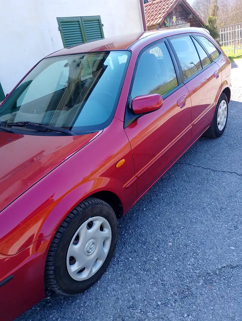 Mazda 323 Exclusive Rojo - 1
