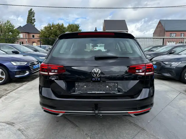 Volkswagen Passat view 6