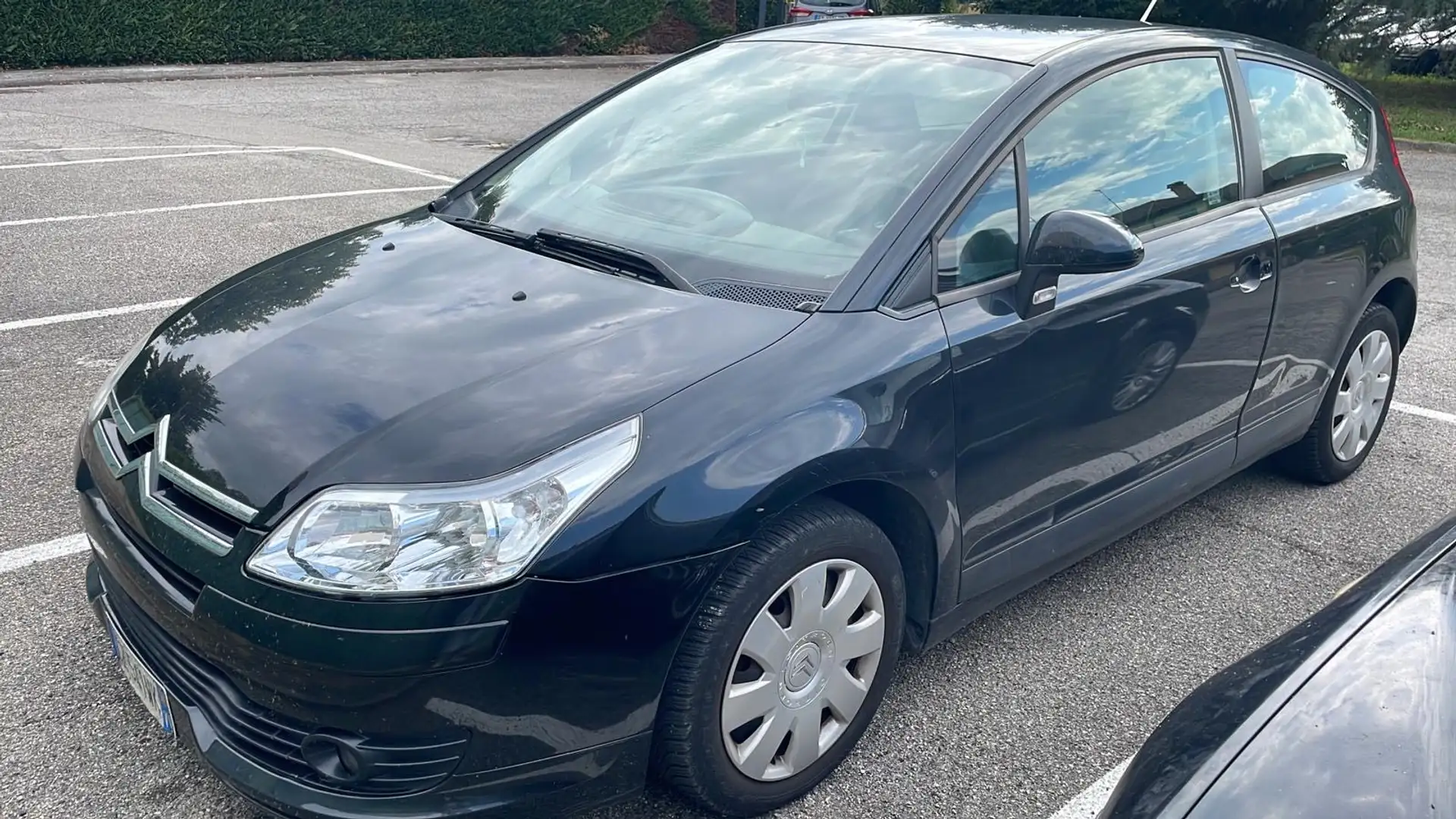 Citroen C4 Coupe 1.4 16v Classique - 1