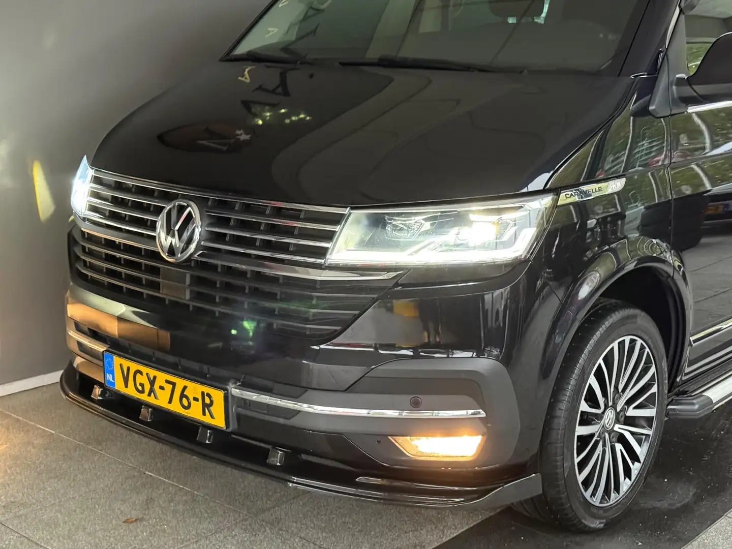 Volkswagen Transporter Multivan 2.0 TDI L2H1 31 Comfortline Noir - 2