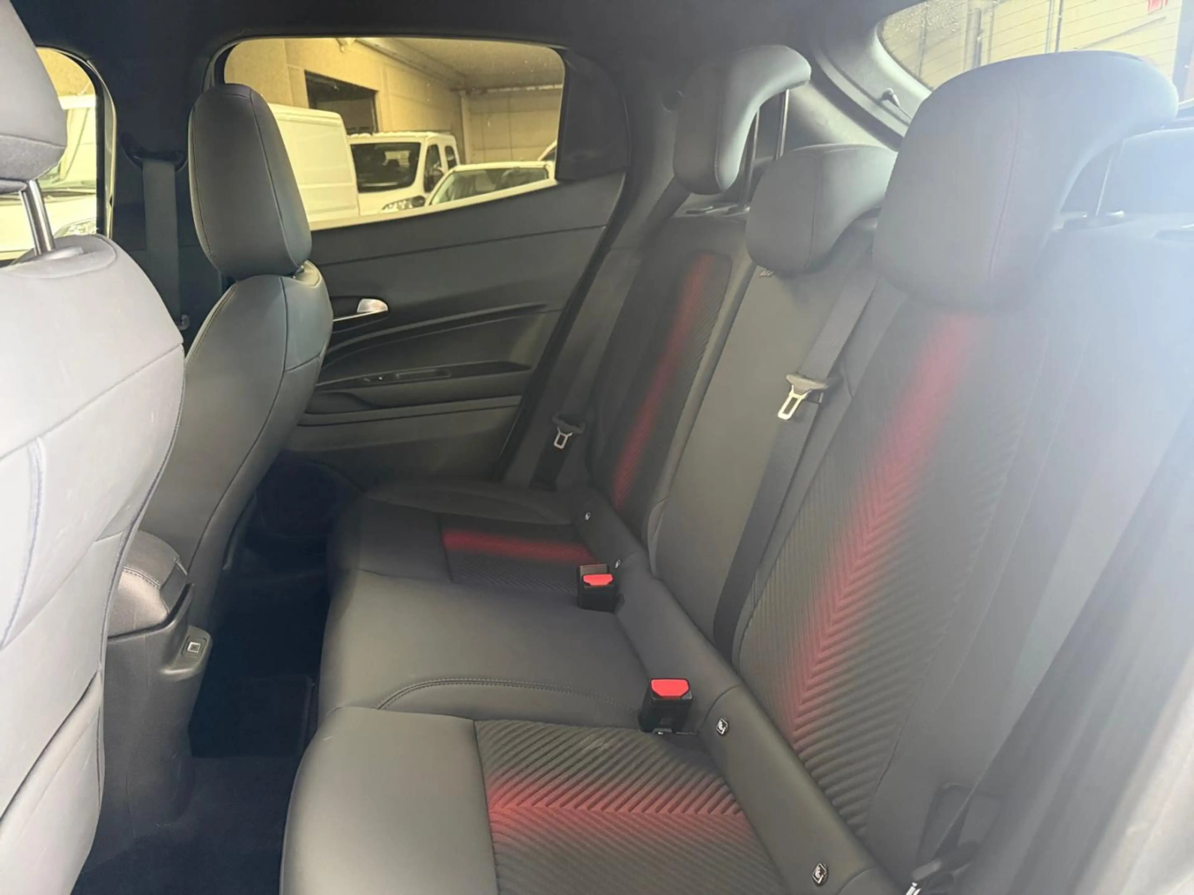 Alfa Romeo Junior JUNIOR IBRIDA 136 SPECIALE — photo 9