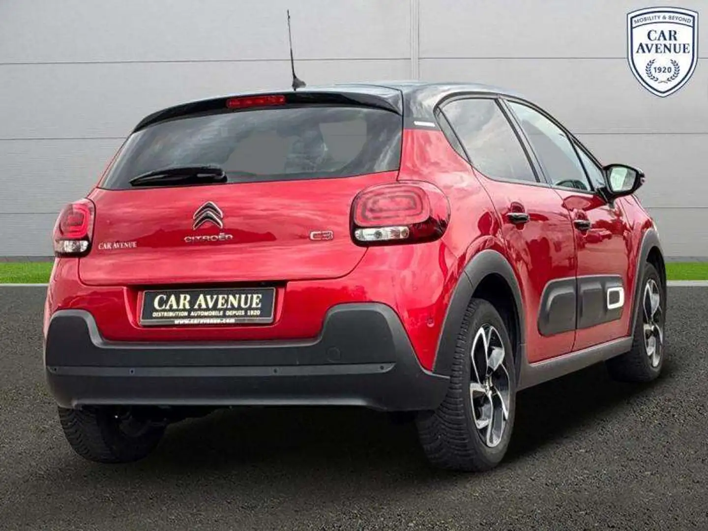 Citroen C3 1.2 PureTech 110ch S\\u0026S Shine EAT6 Rouge - 2