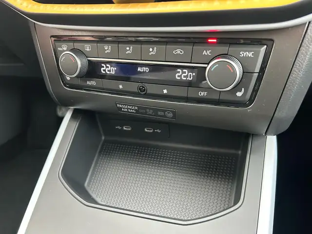 Seat Arona view 8