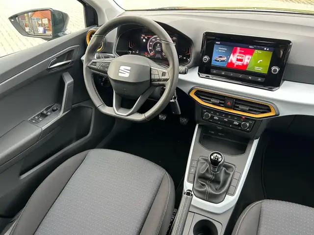 Seat Arona view 6