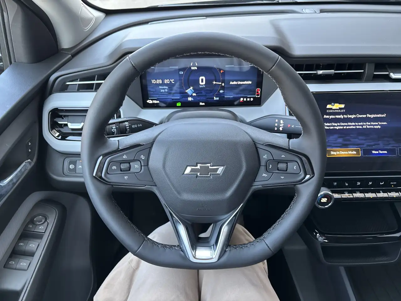 Chevrolet Bolt снимка Chevrolet Bolt