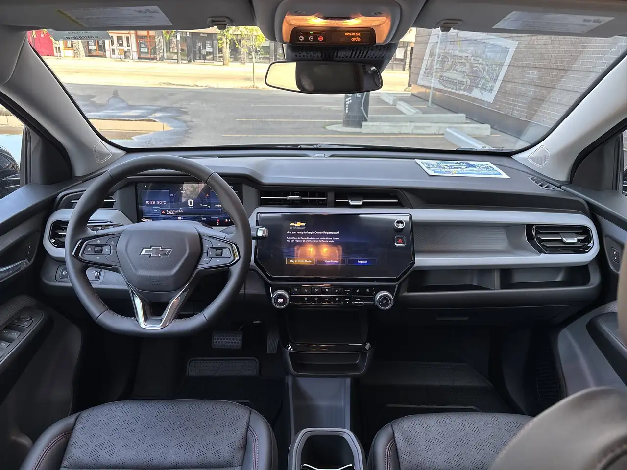 Chevrolet Bolt снимка Chevrolet Bolt
