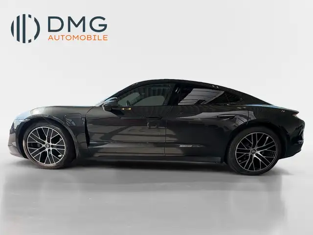 Porsche Taycan performance 84 kwh, pano,volleder, memory