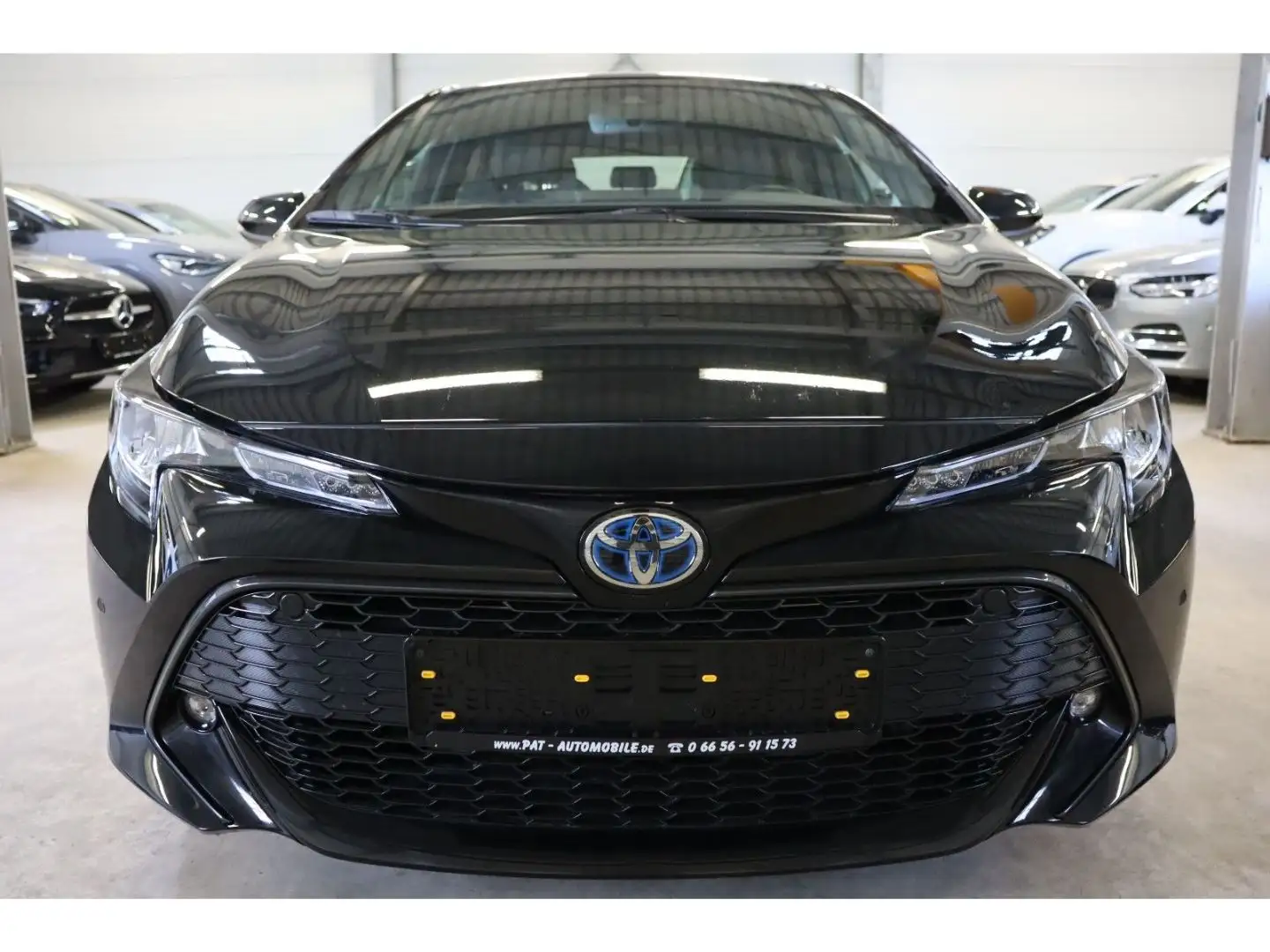 Toyota Corolla 1.8 Hybrid ACC DAB Navi LED Kam Keyless Schwarz - 2