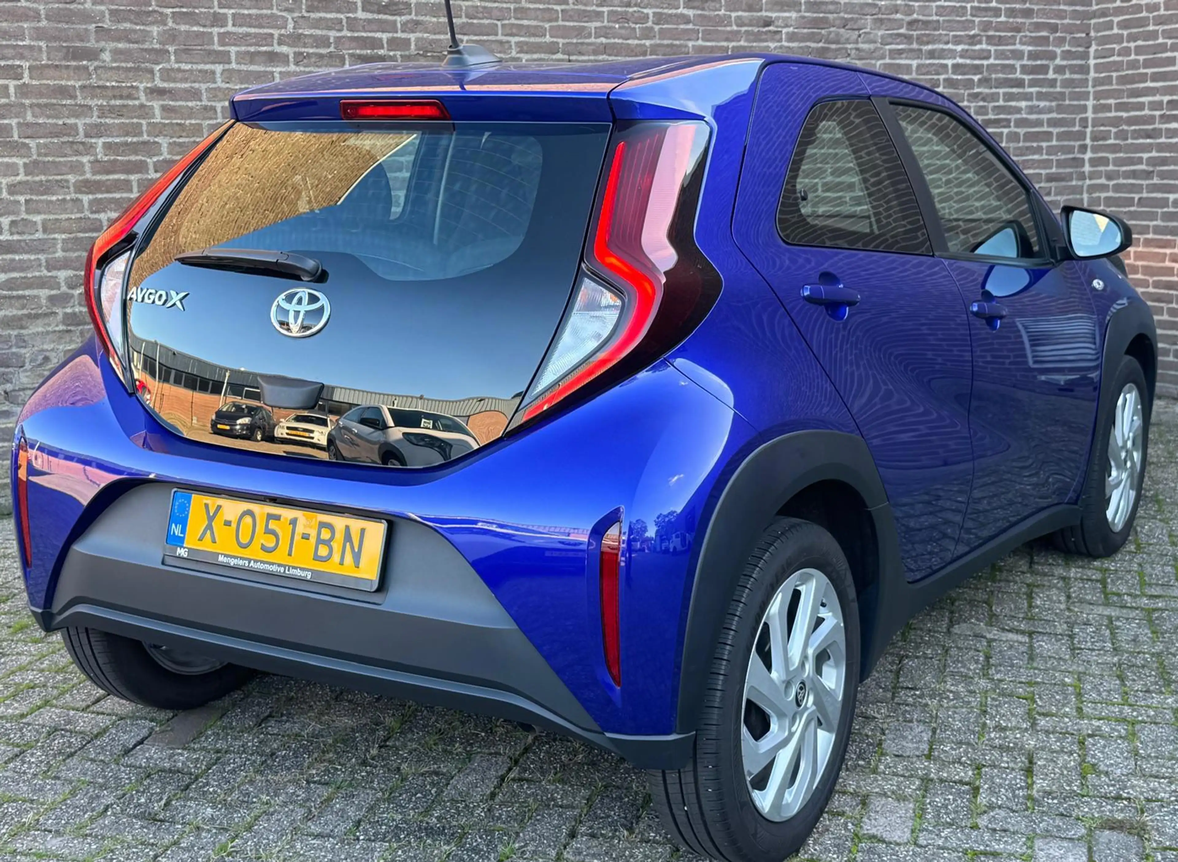 Toyota Aygo X 1.0 VVT-i MT Play Carplay Camera Cruise-Control Ad — photo 2