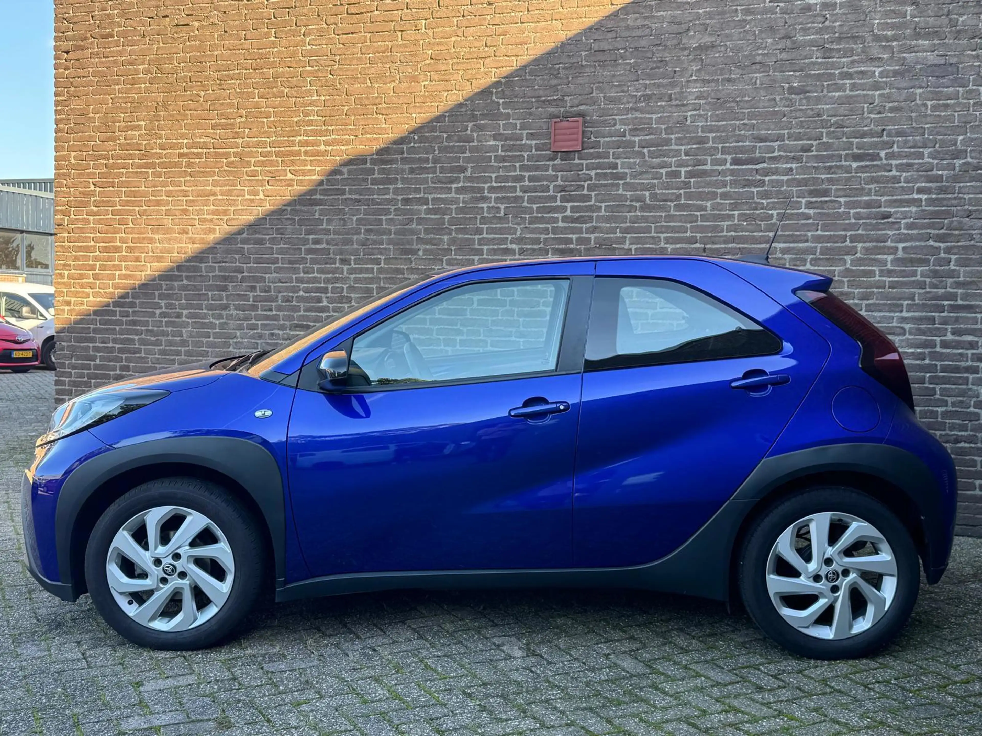Toyota Aygo X 1.0 VVT-i MT Play Carplay Camera Cruise-Control Ad — photo 5