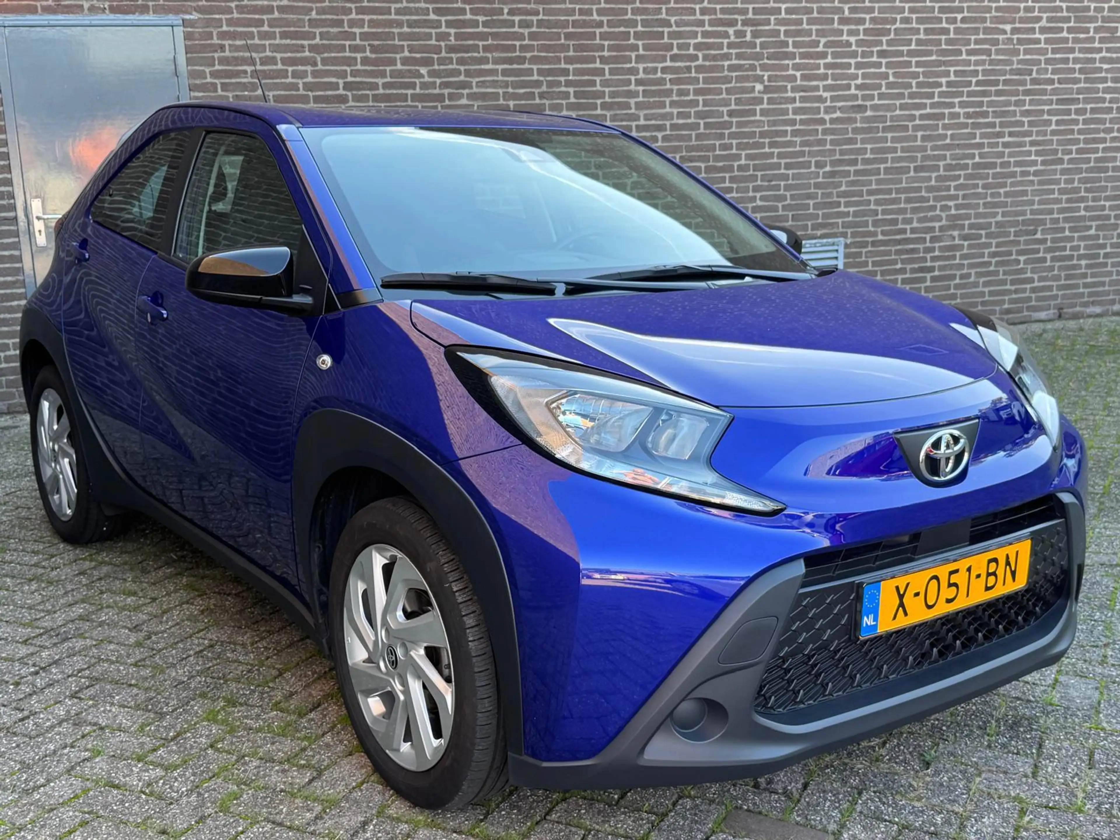 Toyota Aygo X 1.0 VVT-i MT Play Carplay Camera Cruise-Control Ad — photo 3