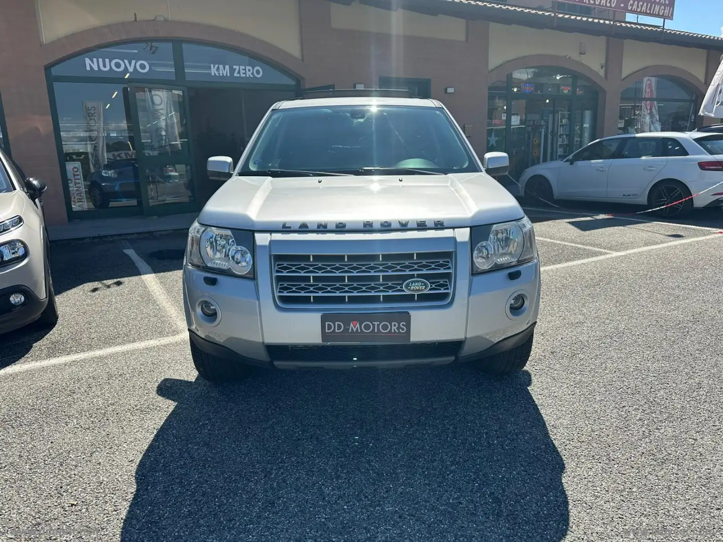 Land Rover Freelander 2.2 TD4 S.W. HSE *AUTOCARRO* Argento - 2