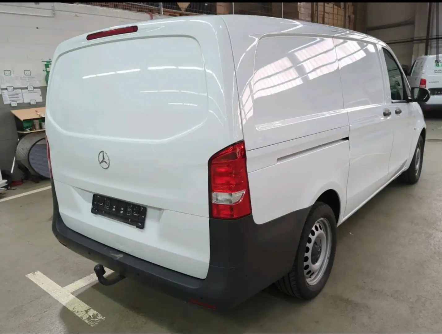 Mercedes-Benz Vito 114 CDI 4MATIC LANG KLIMA NAV SORTIMO STHDZ Weiß - 2