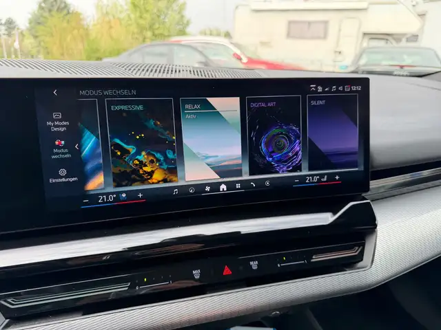 BMW 520 520 d M Sportpaket*HeadUP*Leder*Memory*Keyless* Ansicht 23