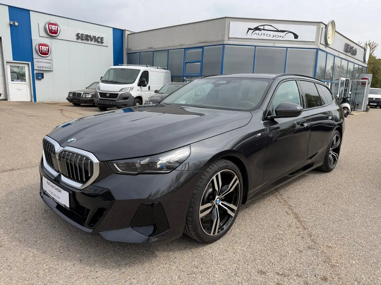 BMW 520 520 d M Sportpaket*HeadUP*Leder*Memory*Keyless* Grau - 1