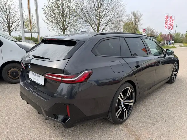 BMW 520 520 d M Sportpaket*HeadUP*Leder*Memory*Keyless* Ansicht 5