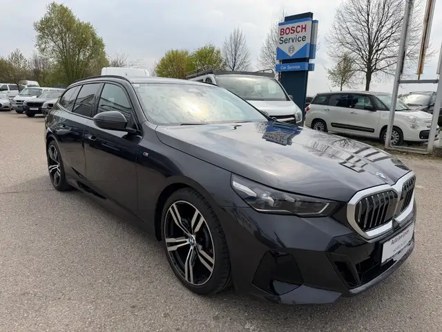 BMW 520 520 d M Sportpaket*HeadUP*Leder*Memory*Keyless* Ansicht 3