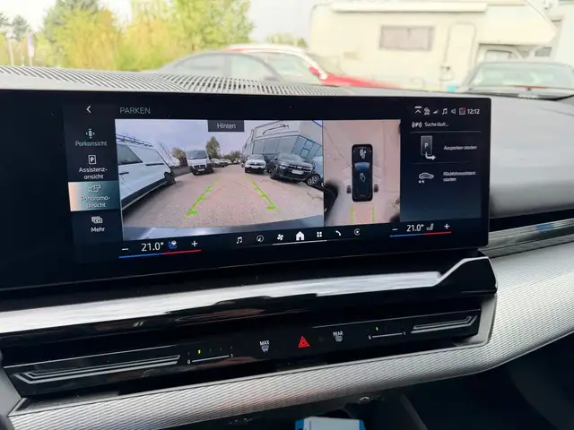 BMW 520 520 d M Sportpaket*HeadUP*Leder*Memory*Keyless* Ansicht 24