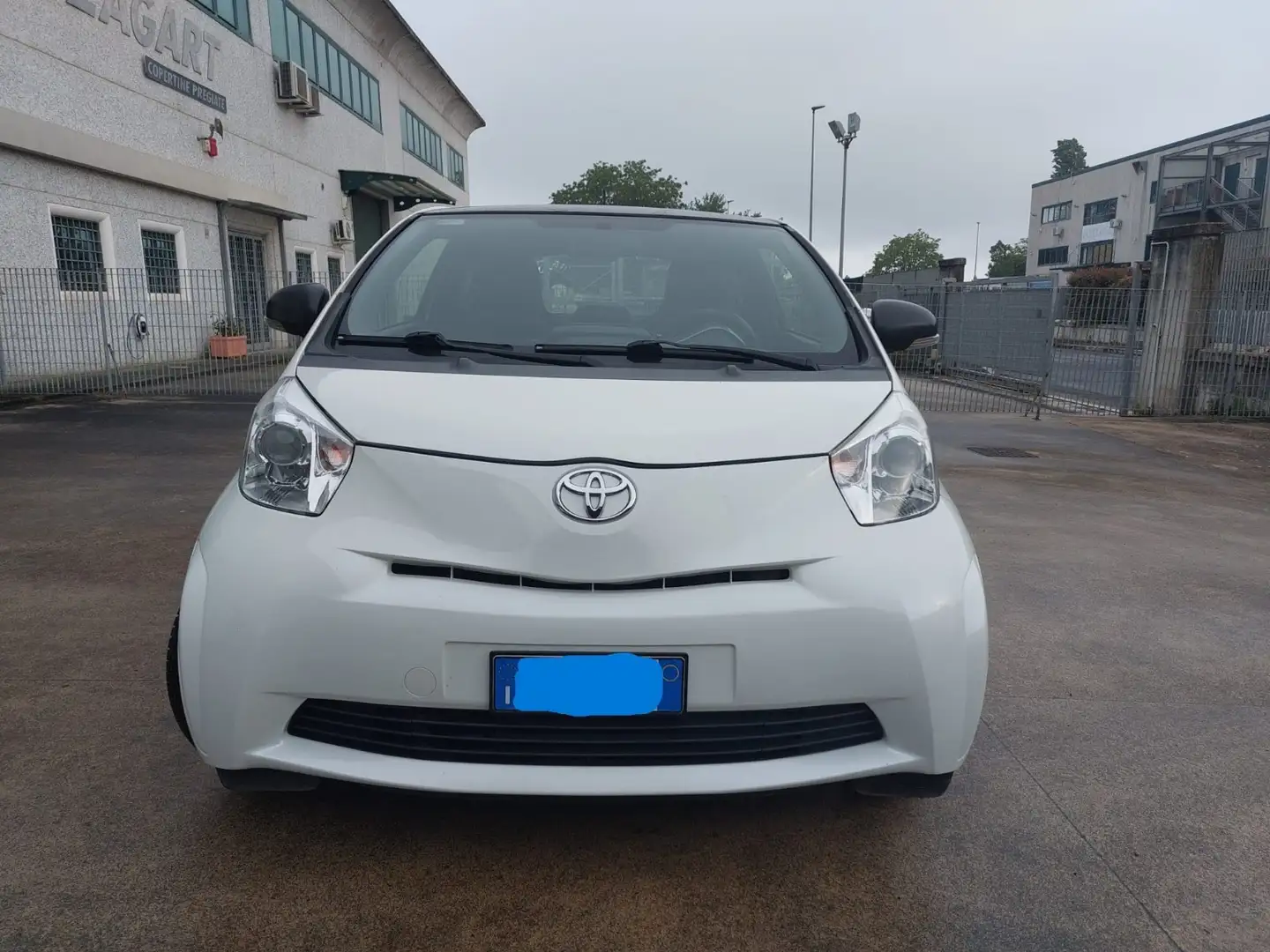 Toyota iQ 1.0 Trend cvt - 1