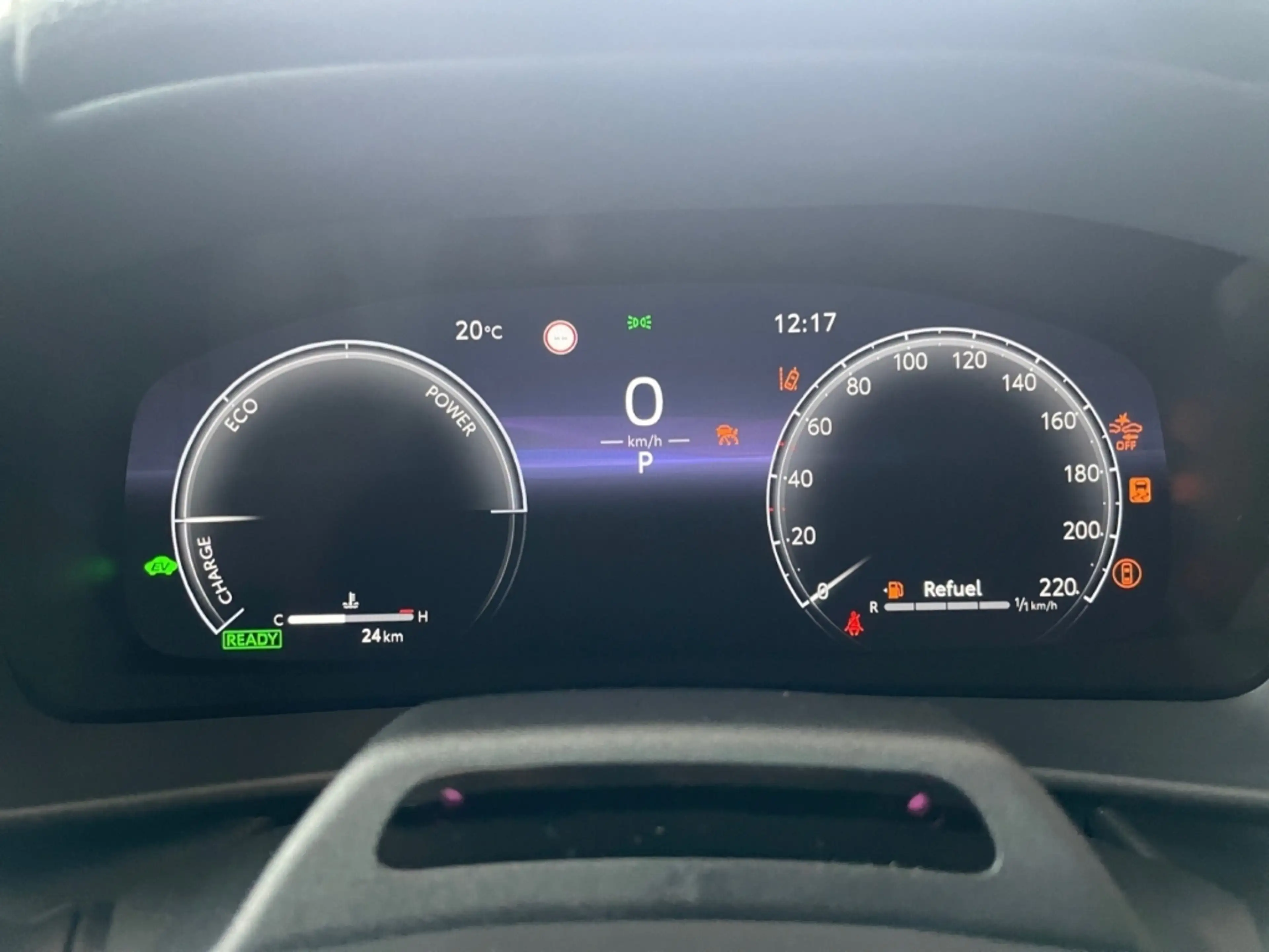 Toyota C-HR Hybrid 1,8 l, 140 PS CVT, 4x2 SUV TEAM — photo 13
