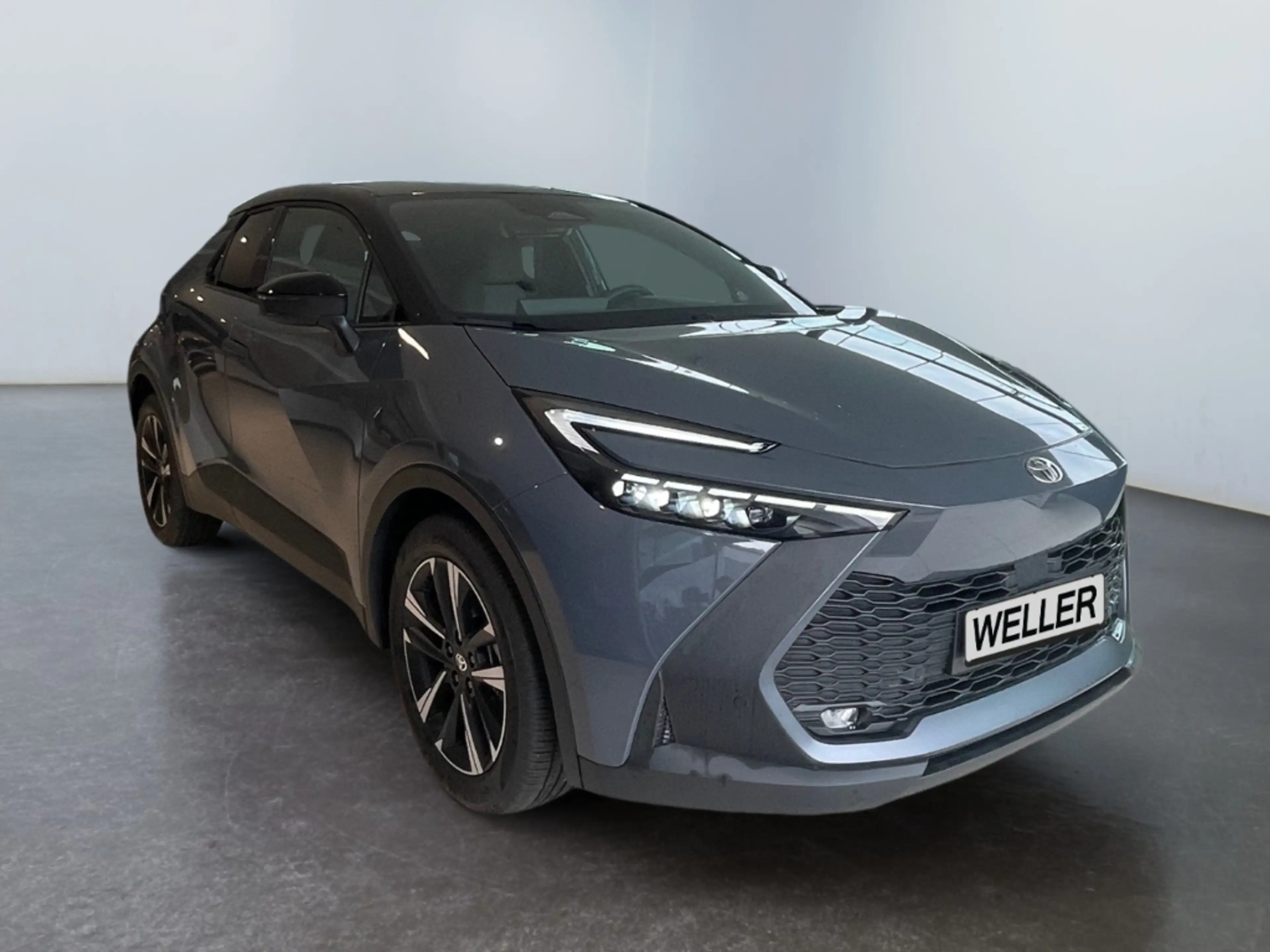 Toyota C-HR Hybrid 1,8 l, 140 PS CVT, 4x2 SUV TEAM — photo 3