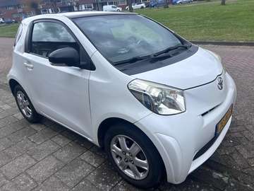 iQ 1.0 VVTi Comfort