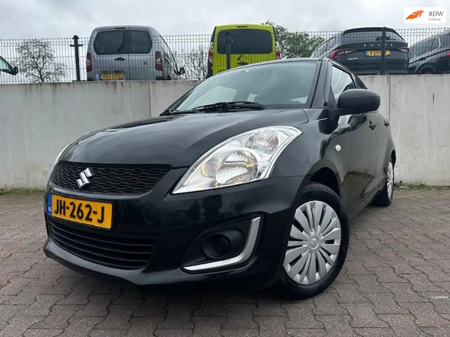 Suzuki Swift 1.2 Comfort EASSS/AIRCO/APK 12-2025/NIEUWE KOPPELI Nero - 1