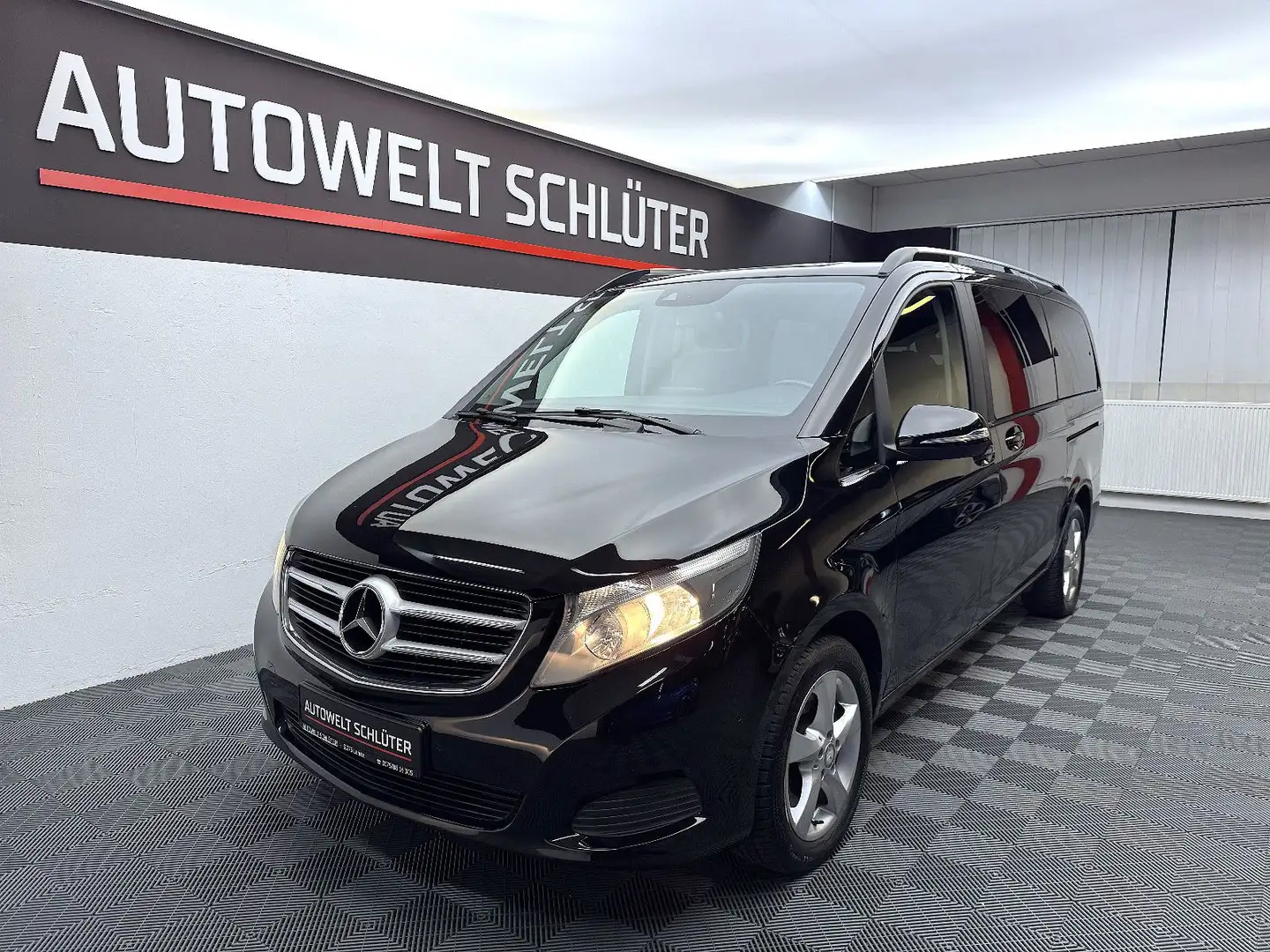 Mercedes-Benz V 220 CDI/d Edition lang AHK*Navi*6 Sitze*Kamera Schwarz - 1