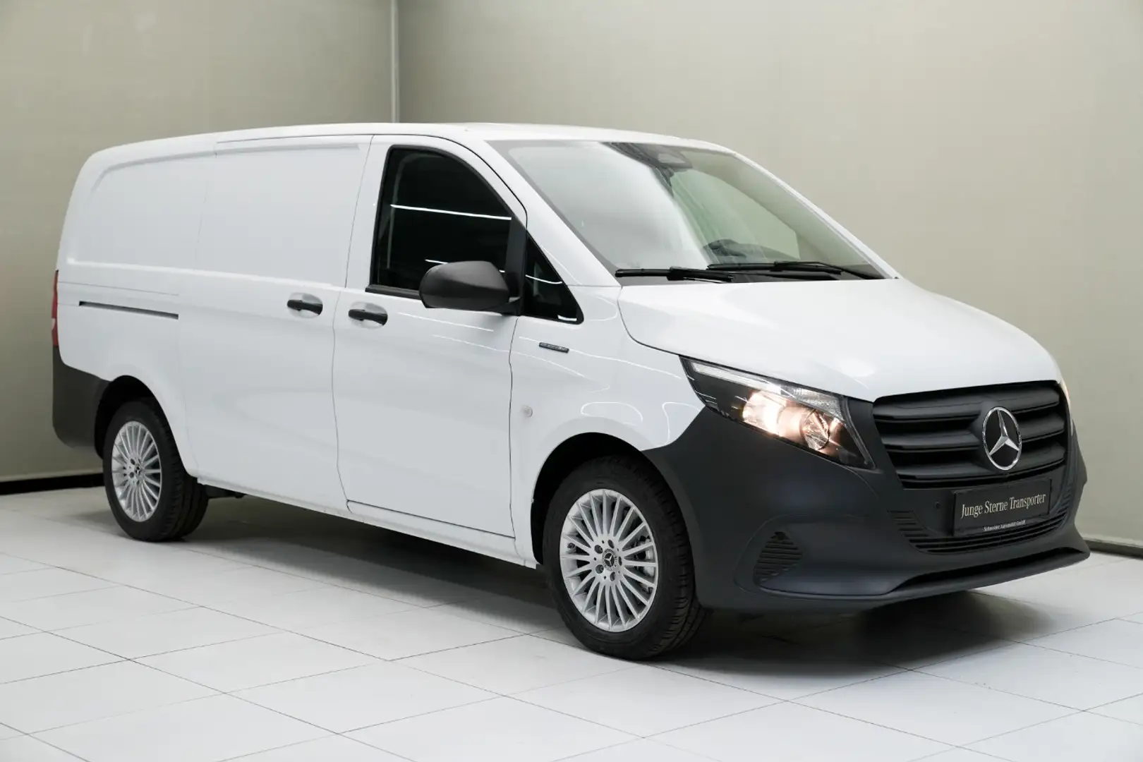 Mercedes-Benz eVito e 112 Kasten Lang Navi KAM SpurW SpurH LM Weiß - 2