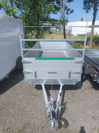 Eduard Hochlader 3015, 1350 kg