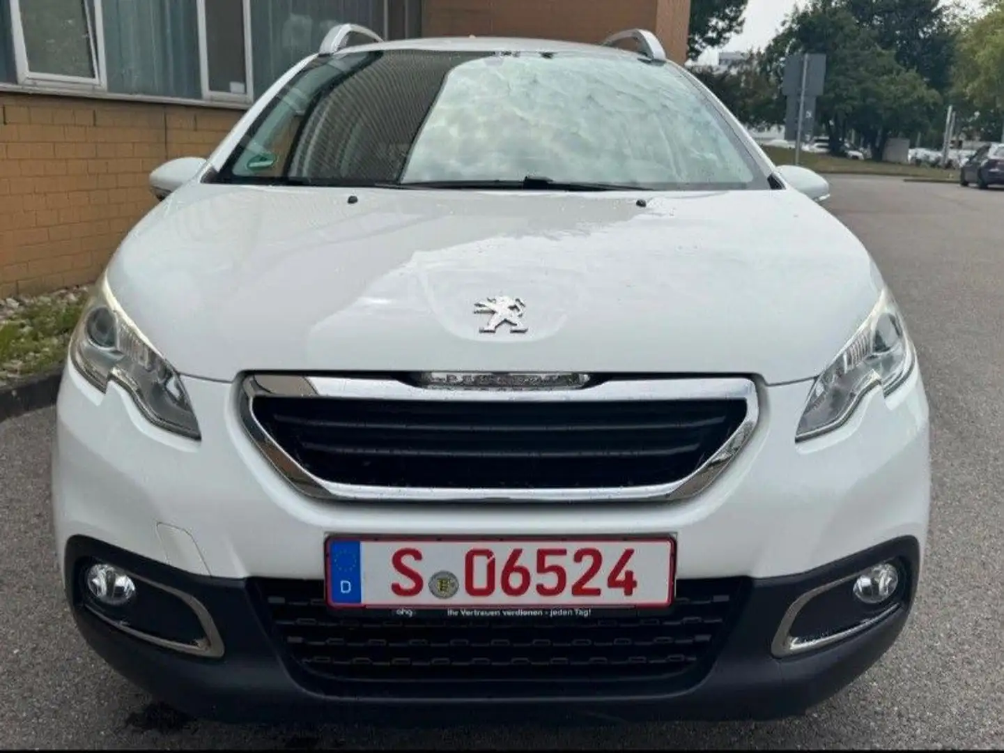 Peugeot 2008 HDI+NAVI+TÜV+GARANTIE+1HAND+PARKS+SITZH+ Blanc - 1